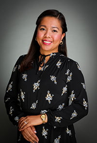 Bettina M., COA